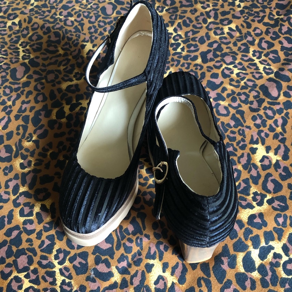 Mary Janes Chunky Heel - Picture 3 of 4
